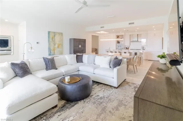 $12,000 | 1125 Central Avenue, Unit 373, Naples, FL 34102