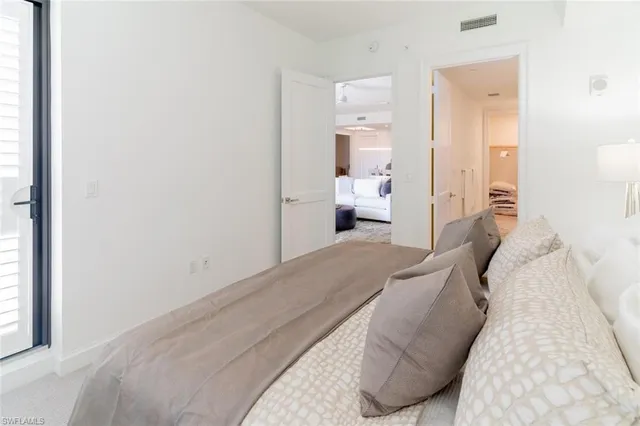 $12,000 | 1125 Central Avenue, Unit 373, Naples, FL 34102