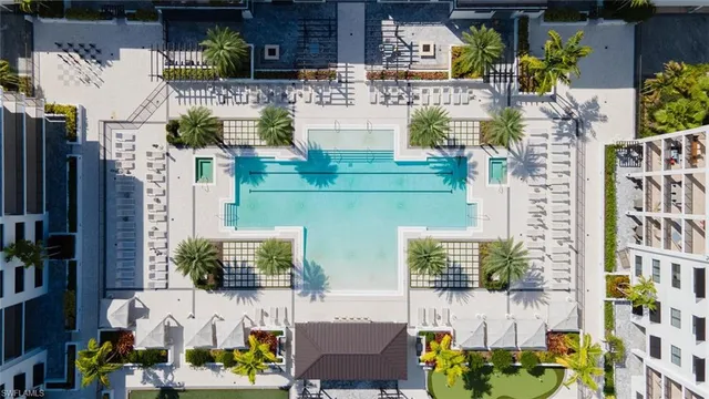 $12,000 | 1125 Central Avenue, Unit 373, Naples, FL 34102