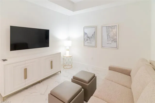 $12,000 | 1125 Central Avenue, Unit 373, Naples, FL 34102