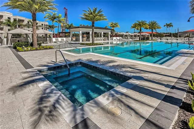 $12,000 | 1125 Central Avenue, Unit 373, Naples, FL 34102