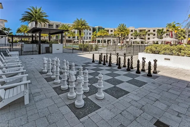 $12,000 | 1125 Central Avenue, Unit 373, Naples, FL 34102