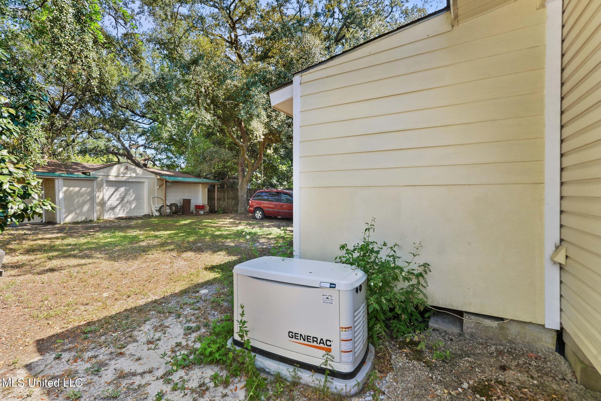 1772 Pass Road Biloxi, MS 39531 - Photo 18 of 21 018