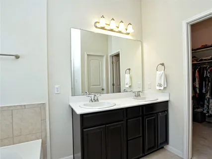 $314,000 | 130 Sunshine Lane, Kyle, TX 78640