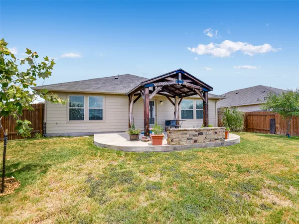 $314,000 | 130 Sunshine Lane, Kyle, TX 78640