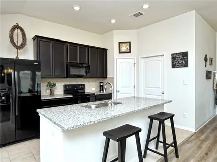 $314,000 | 130 Sunshine Lane, Kyle, TX 78640