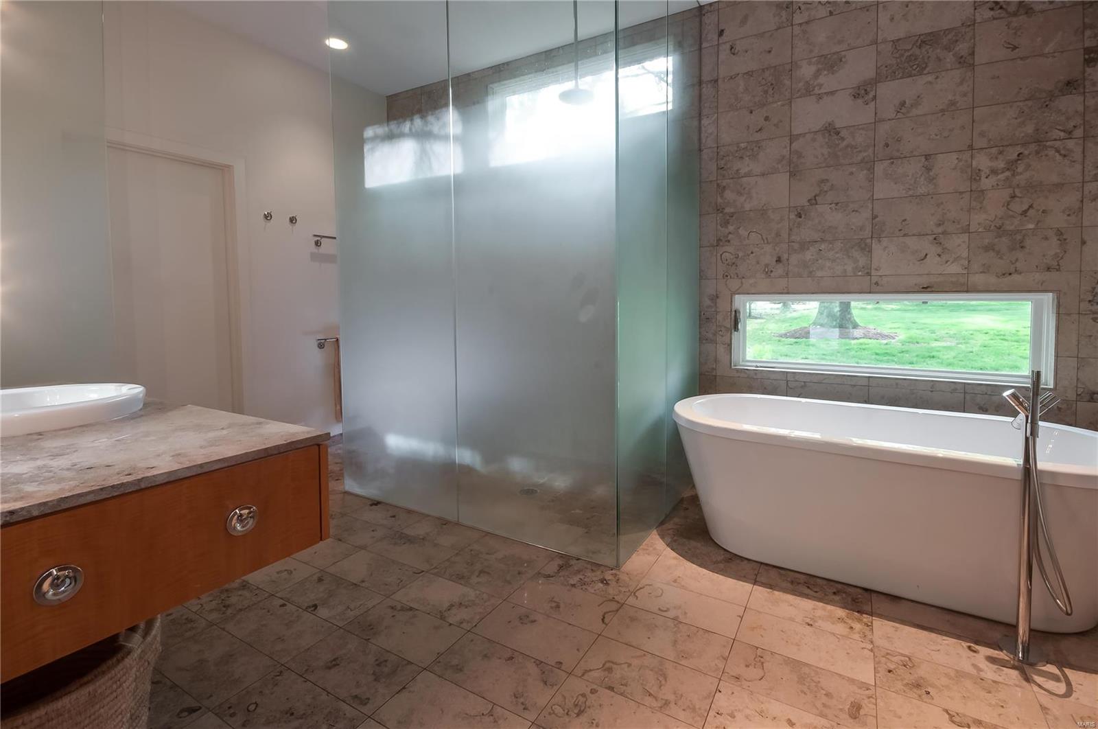 1150 Lay Road St. Louis, MO 63124 - Photo 35 of 65