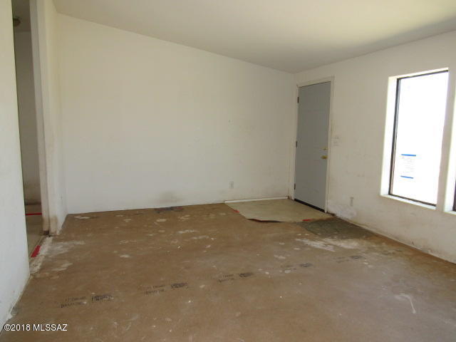 8520-1 South Cover View Road Tucson, AZ 85736 - Photo 19 of 29