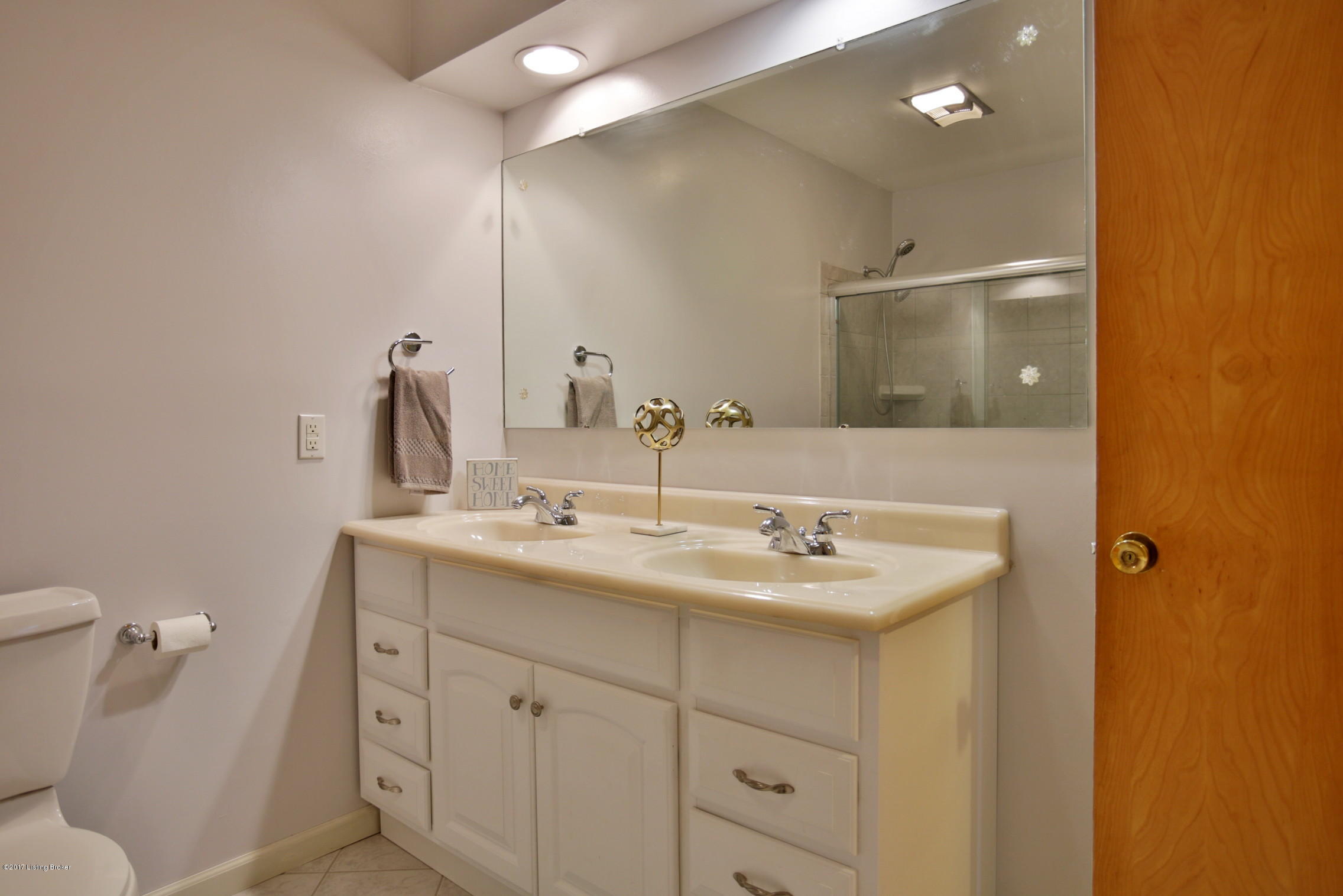 509 Wilderness Road Louisville, KY 40214 - Photo 32 of 48 31