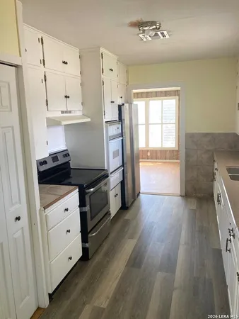 $1,400 | 2101 East Trinity Street, Victoria, TX 77901