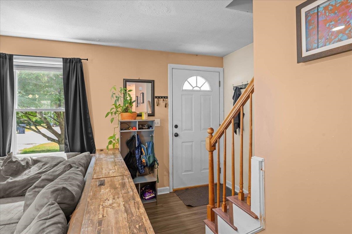6 R Tiger Tail Circle, Unit 6R Derry, NH 03038 - Photo 4 of 39 Gallery Image 4