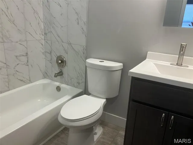 $325,000 | 1504 Ticonderoga Drive, St. Peters, MO 63376