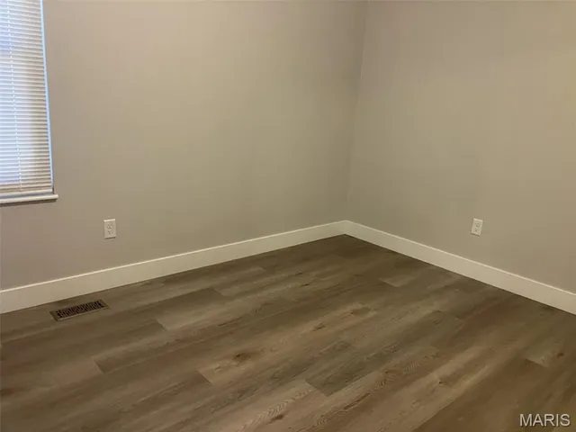 $325,000 | 1504 Ticonderoga Drive, St. Peters, MO 63376