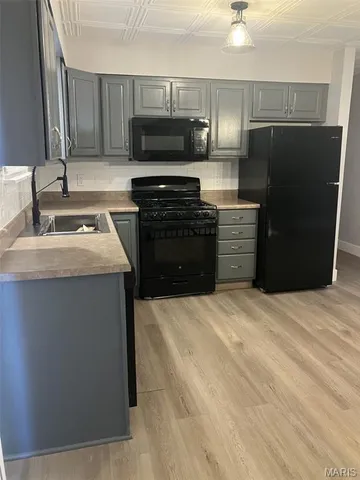 $325,000 | 1504 Ticonderoga Drive, St. Peters, MO 63376