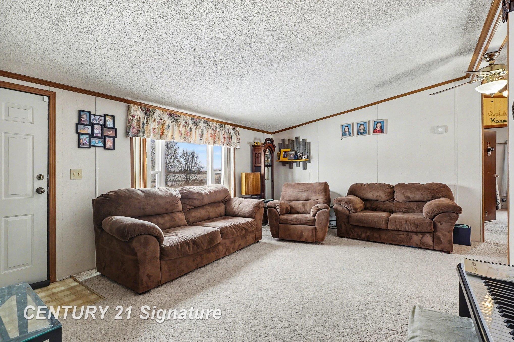 1245 South Pine Road Bay City, MI 48708 - Photo 4 of 18