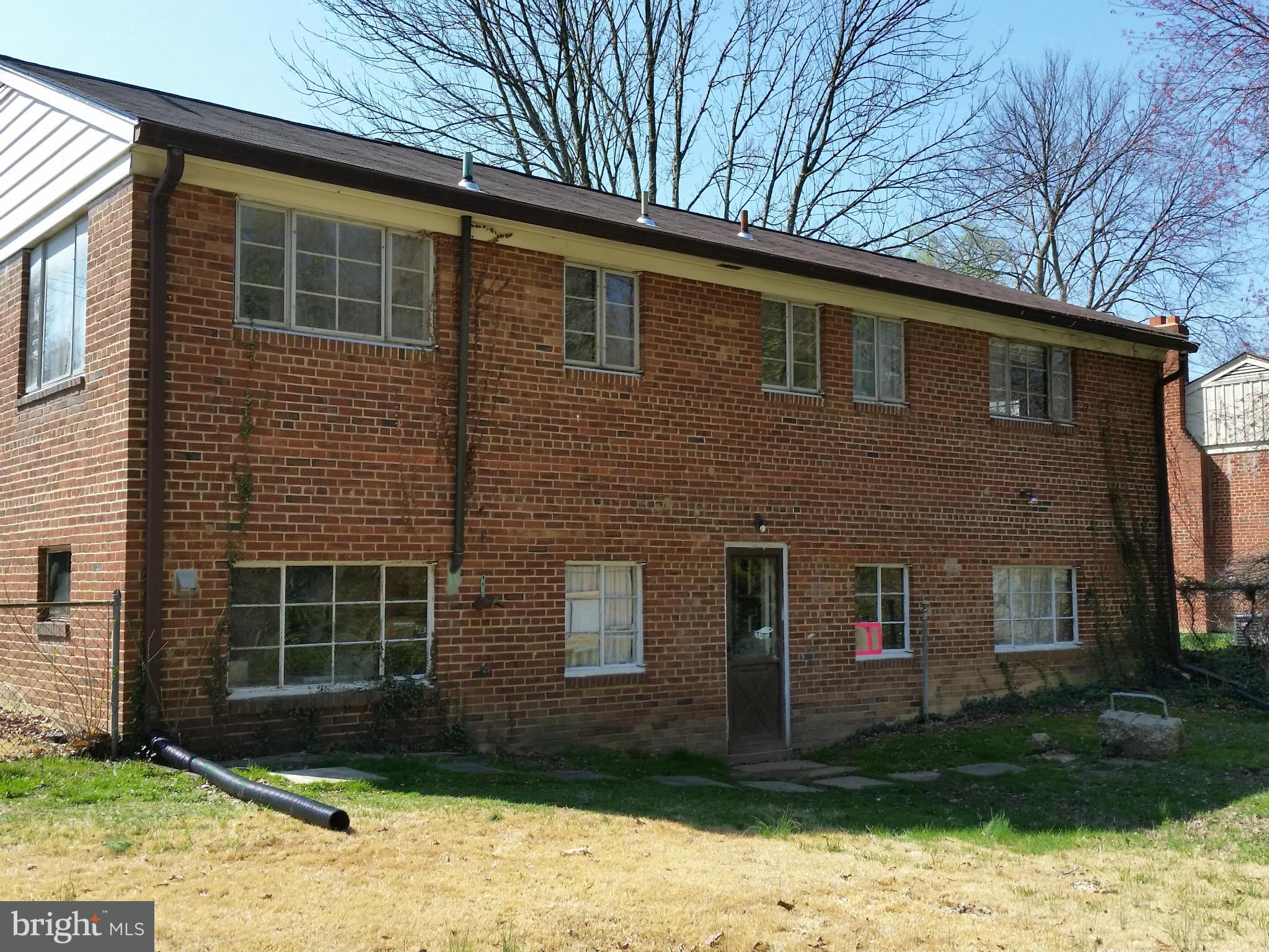 7322 Jervis Street Springfield, VA 22151 - Photo 23 of 23 Exterior (Rear)