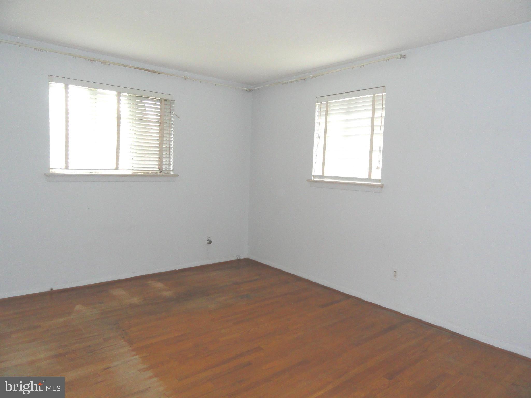 7322 Jervis Street Springfield, VA 22151 - Photo 8 of 23 Bedroom (Master) with double closets