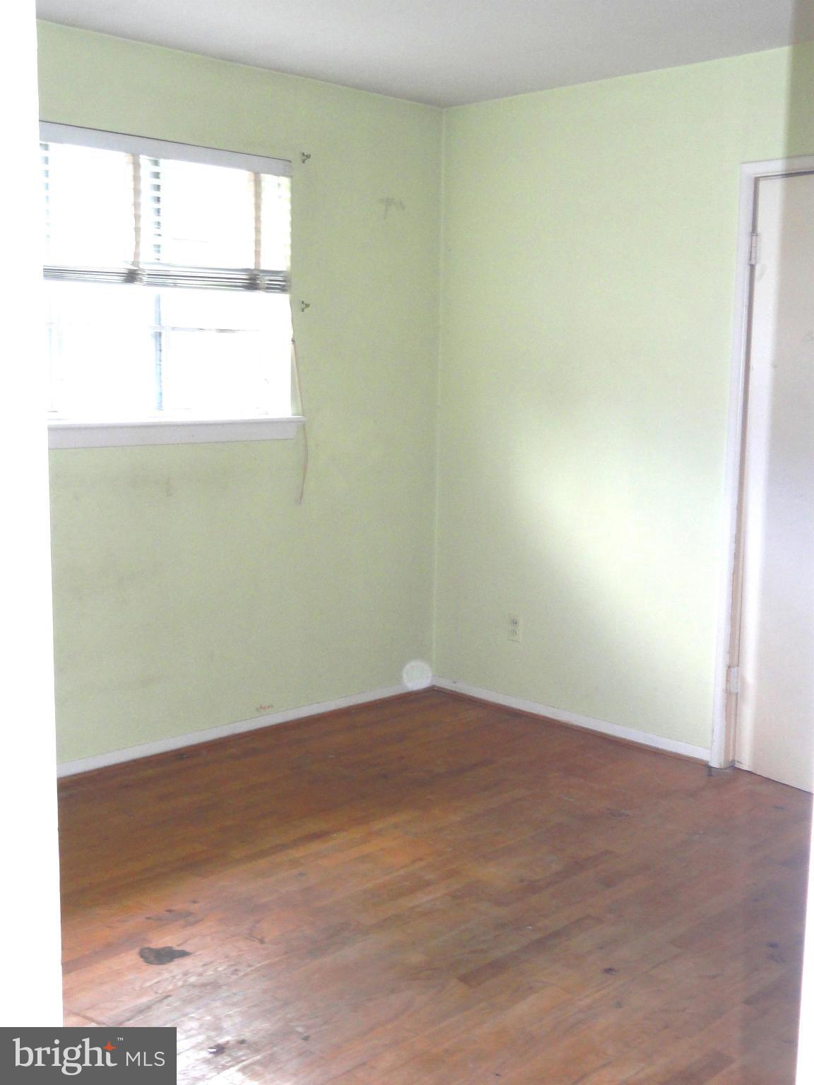 7322 Jervis Street Springfield, VA 22151 - Photo 9 of 23 Bedroom