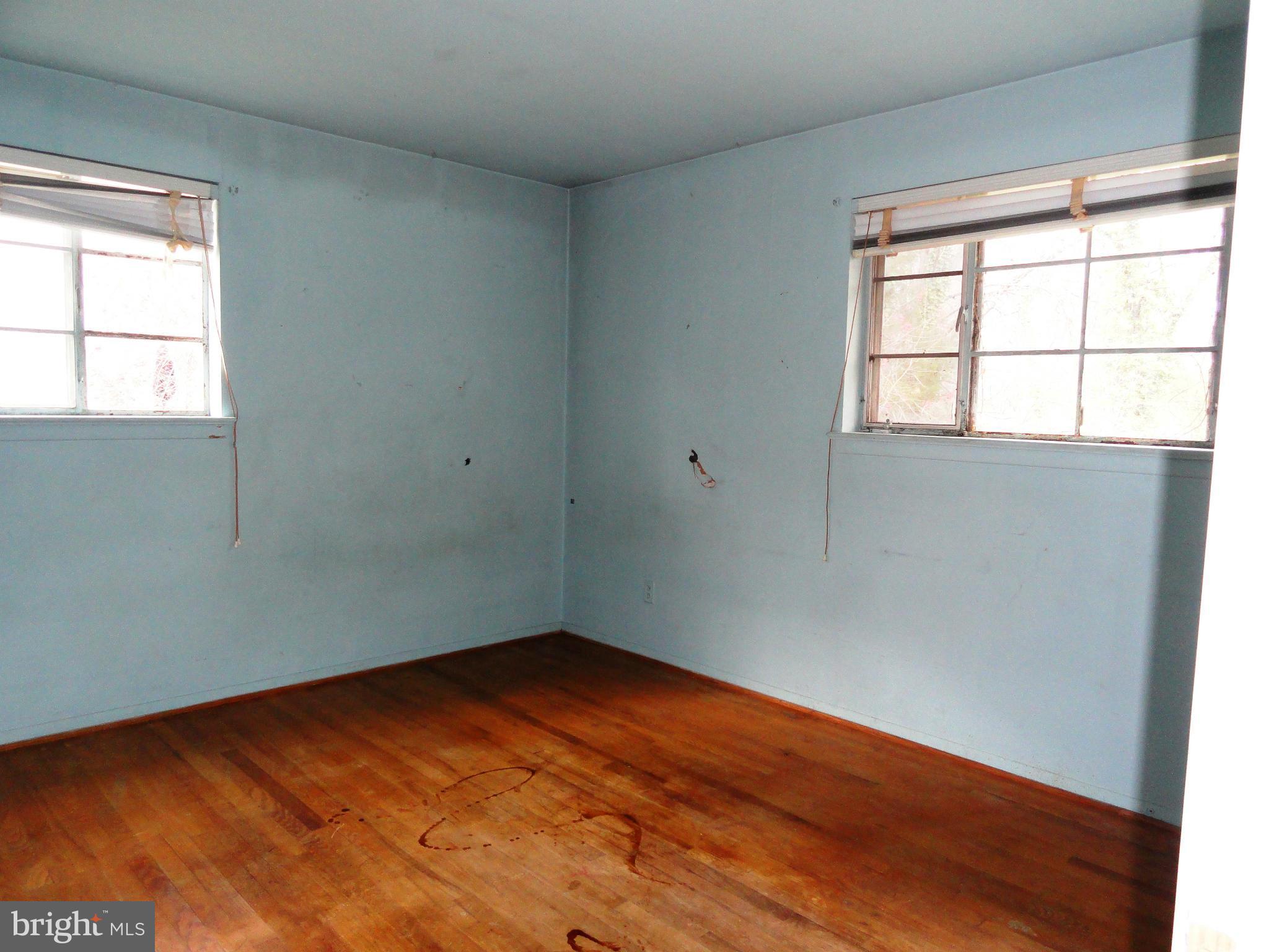 7322 Jervis Street Springfield, VA 22151 - Photo 10 of 23 Bedroom