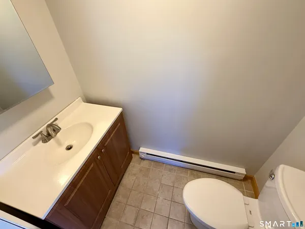 $1,950 | 84 Wilmot Street, Torrington, CT 06790