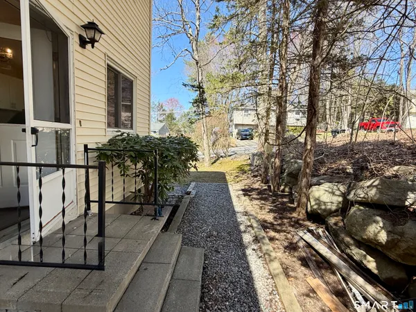 $1,950 | 84 Wilmot Street, Torrington, CT 06790