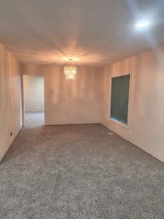 $3,250 | 1355 Blair Lane, Hoffman Estates, IL 60169