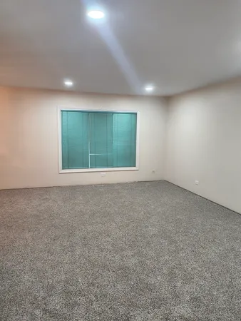 $3,250 | 1355 Blair Lane, Hoffman Estates, IL 60169