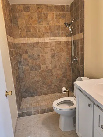 $3,250 | 1355 Blair Lane, Hoffman Estates, IL 60169