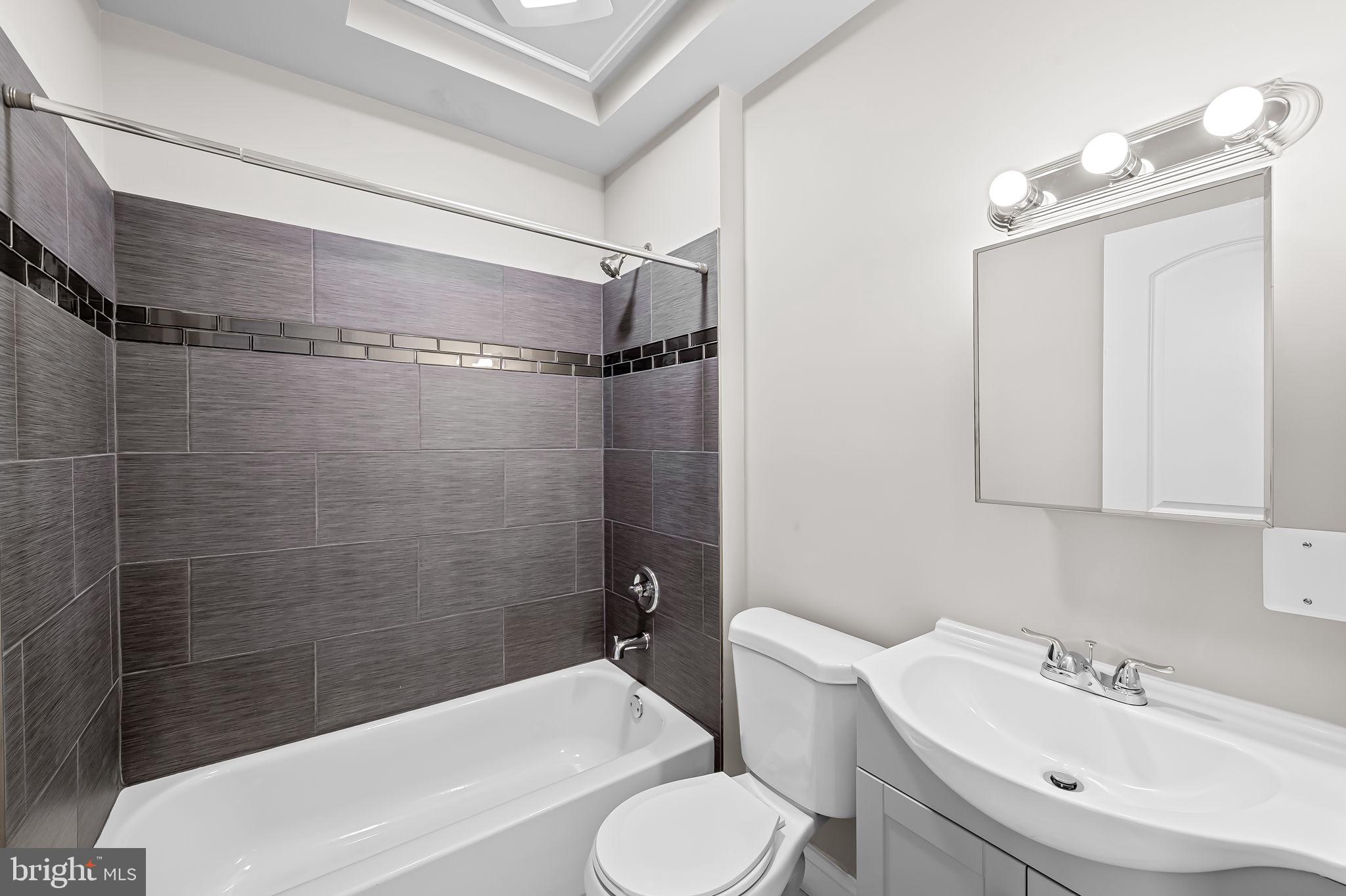 3339 Elmora Avenue Baltimore, MD 21213 - Photo 15 of 27