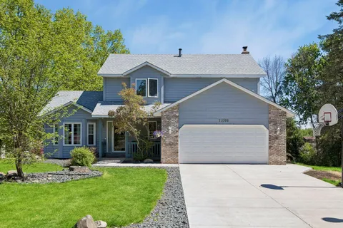 $465,000 | 17088 Hamilton Drive, Lakeville, MN 55044