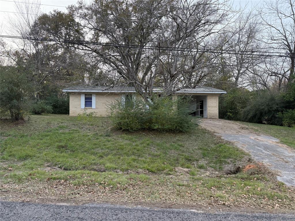 608 Bunny Rabbit Road Athens, TX 75751 - Photo 2 of 9 a view of a house with a yard