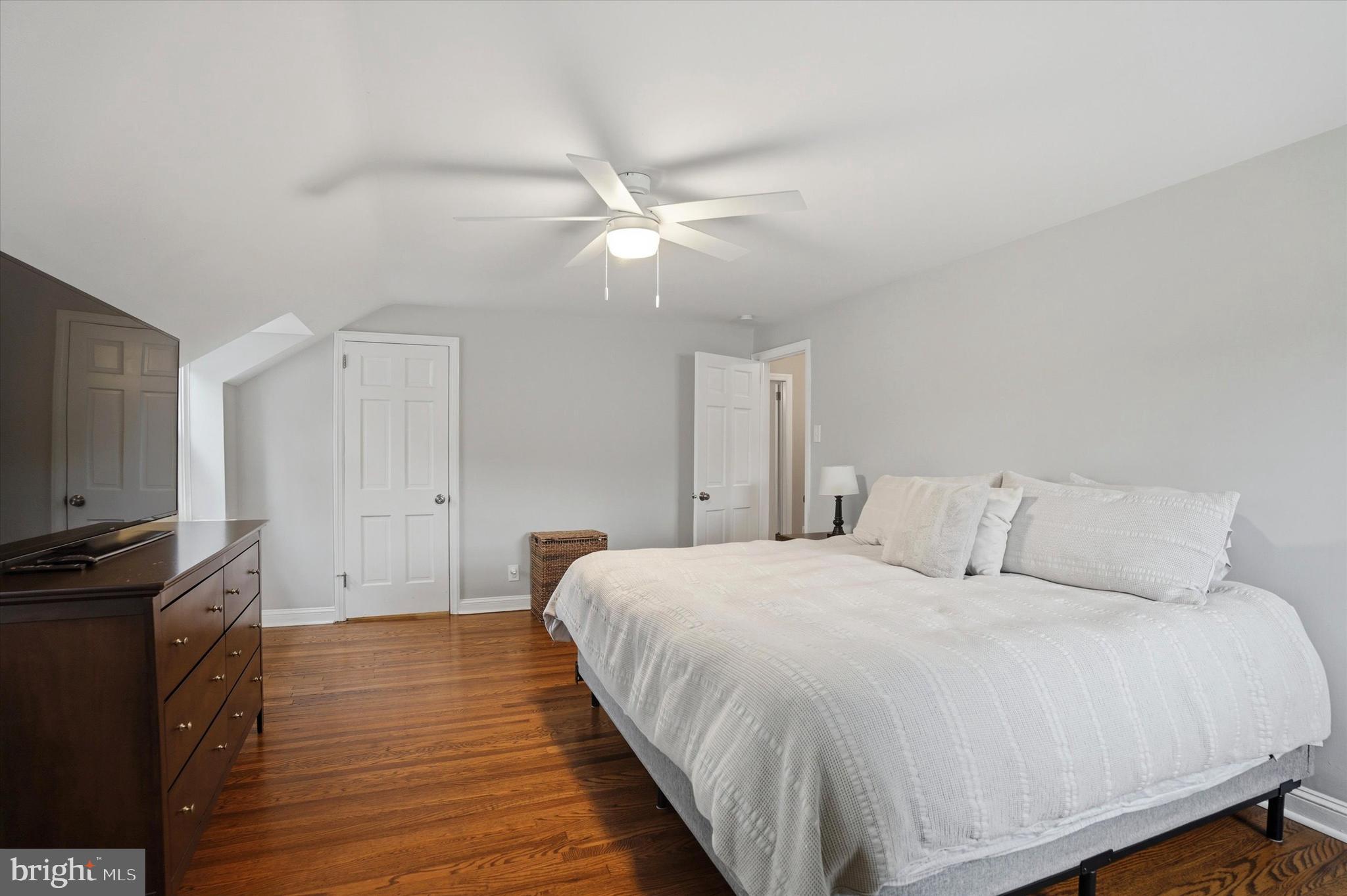208 Parham Road Springfield, PA 19064 - Photo 19 of 39 Main Bedroom