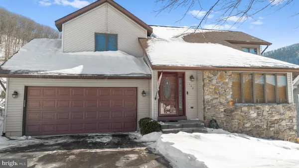 $355,000 | 132 Burcher Street, Clarks Summit, PA 18411