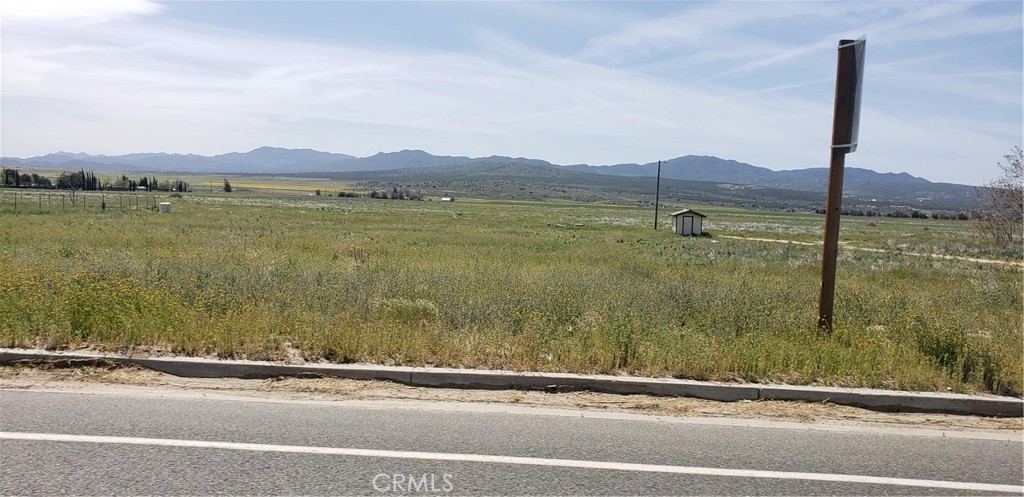 432285 Terwilliger Road Anza, CA 92539 - Photo 2 of 6 a view of a lake view