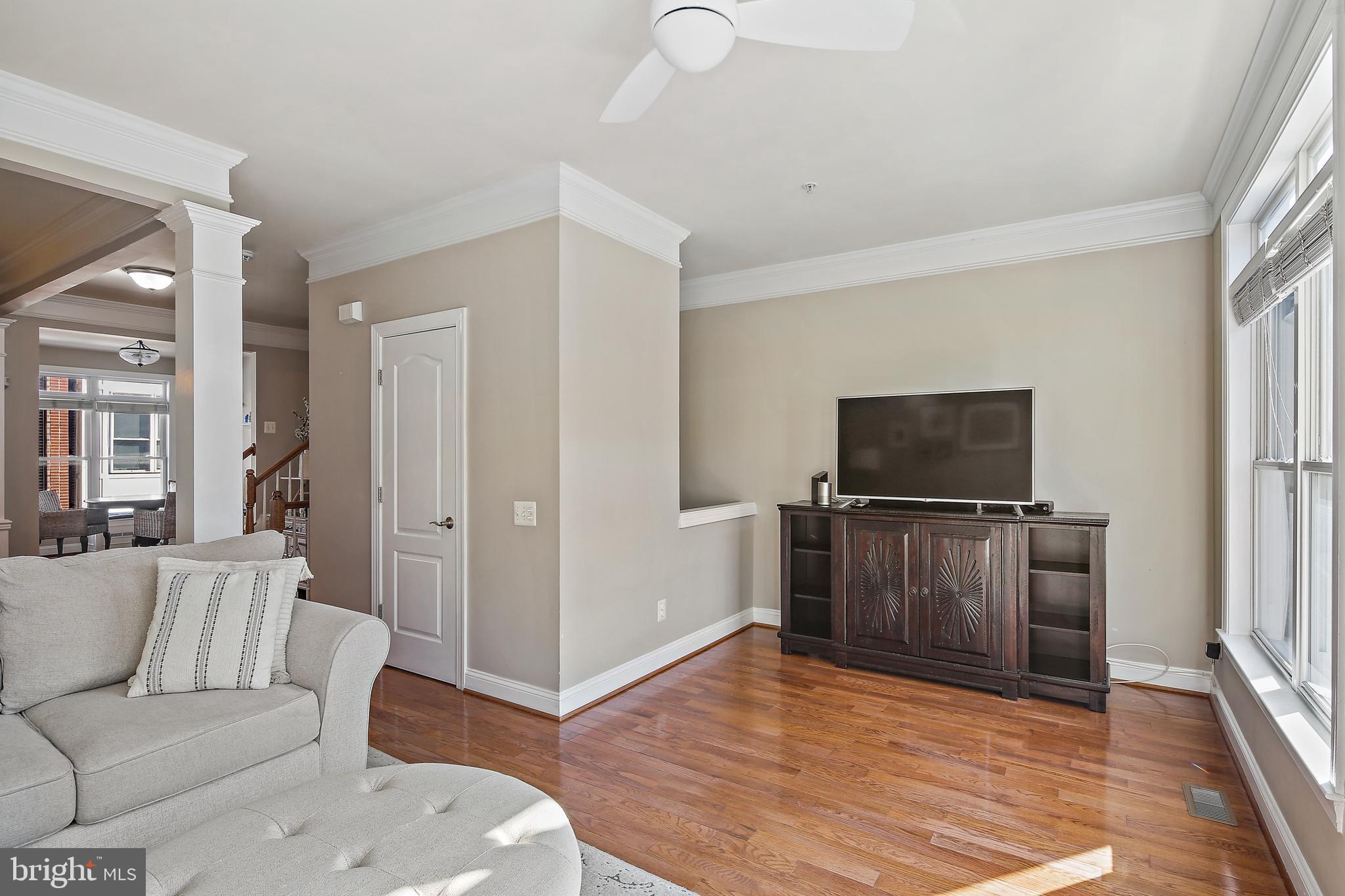 1409 Steuart Street Baltimore, MD 21230 - Photo 6 of 32