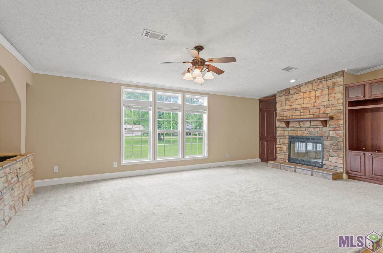 2900 Vernon Road Zachary, LA 70791 - Photo 4 of 20 Gallery Image 4