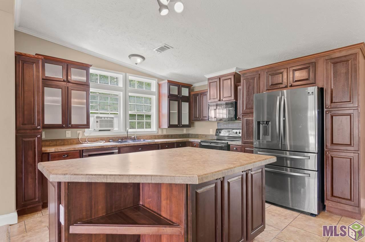 2900 Vernon Road Zachary, LA 70791 - Photo 7 of 20 Gallery Image 7
