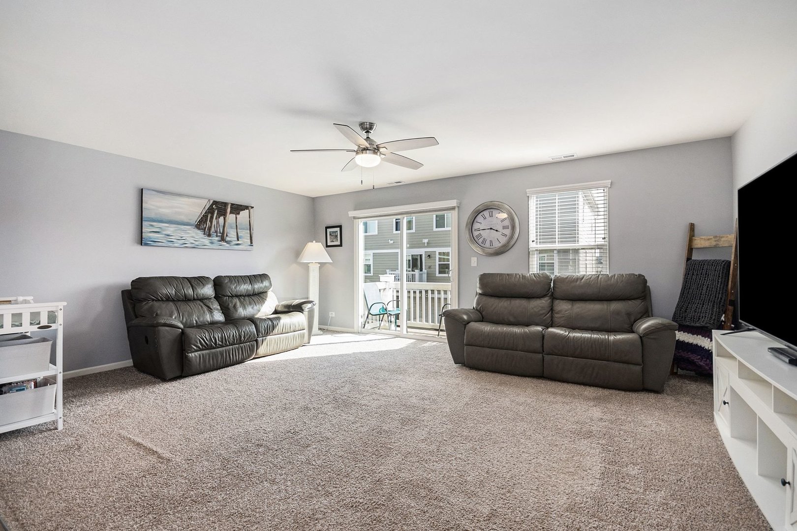 3825 Honeysuckle Lane Elgin, IL 60124 - Photo 5 of 18