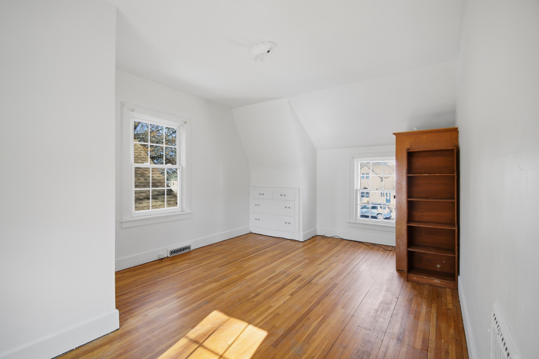 1109 5th Avenue Northwest Austin, MN 55912 - Photo 10 of 22