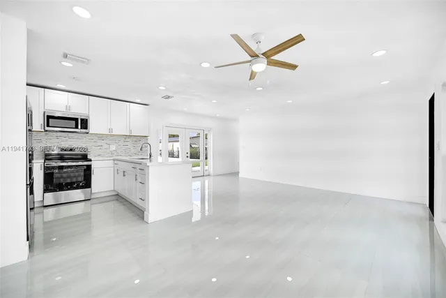 $805,000 | 20030 Island Road, Cutler Bay, FL 33189