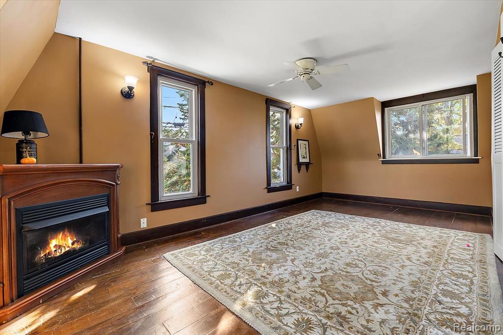 5815 Chicago Road Warren, MI 48092 - Photo 31 of 47