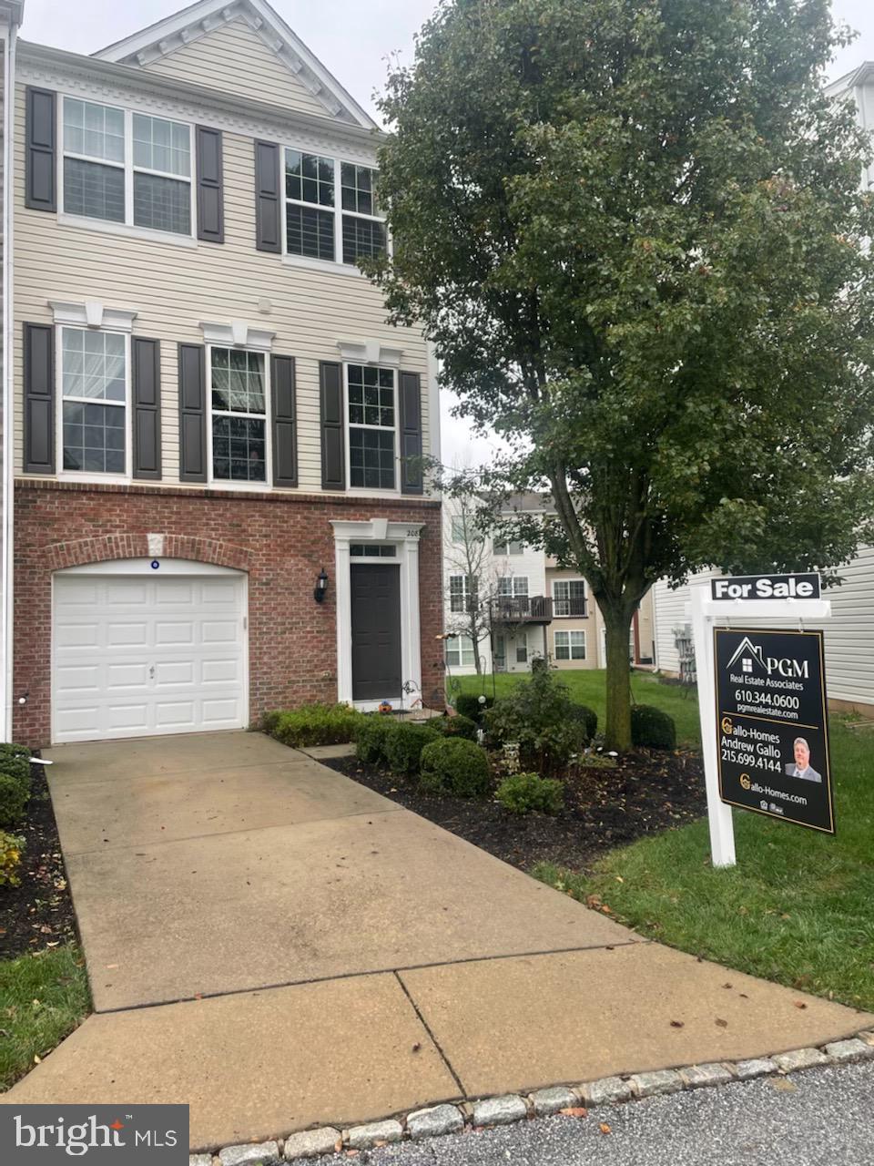 208 Baxter Drive, Phoenixville, PA 19460 Compass