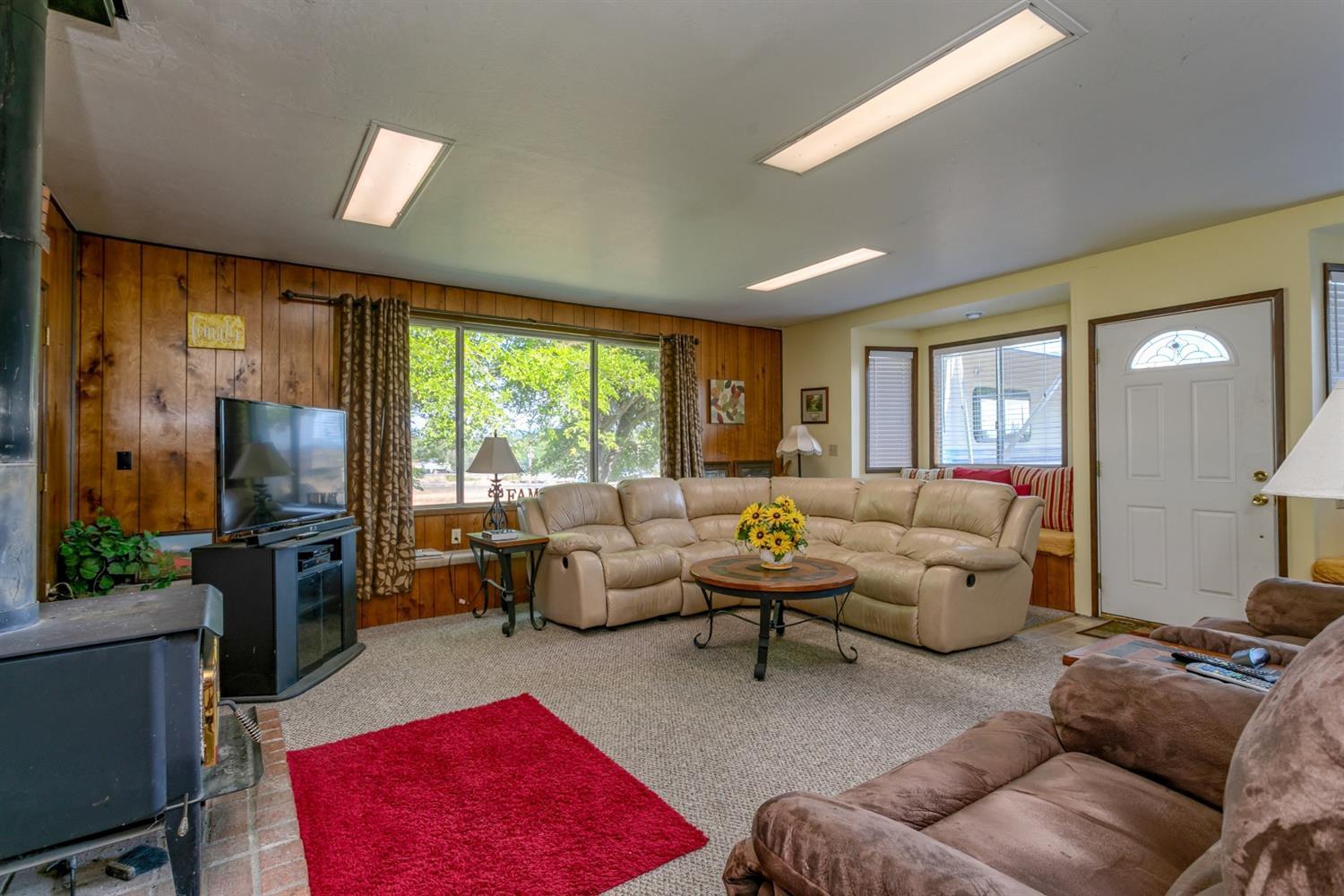 10731 Hannon Road Eagle Point, OR 97524 - Photo 7 of 22 Additional Photo