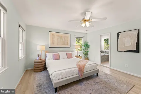 $1,285,000 | 9719 Cinnamon Creek Drive, Vienna, VA 22182