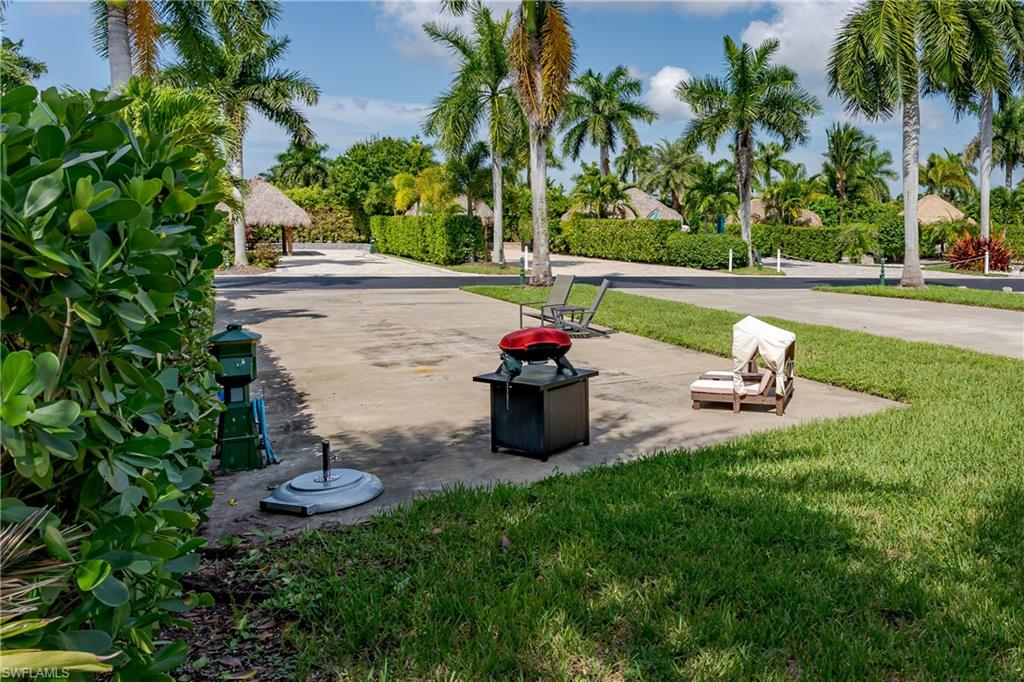 13562 Snapper Lane Naples, FL 34114 - Photo 13 of 32