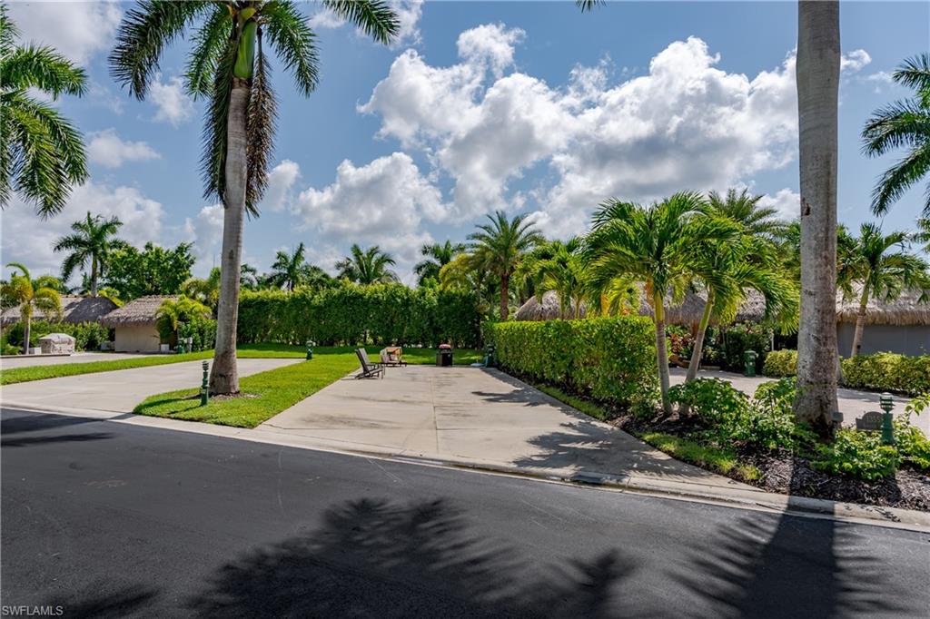 13562 Snapper Lane Naples, FL 34114 - Photo 20 of 32