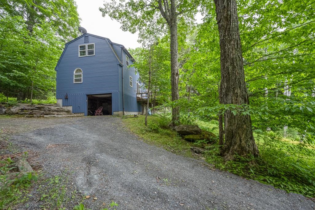 1111 Randall Road Woodstock, VT 05091 - Photo 32 of 39