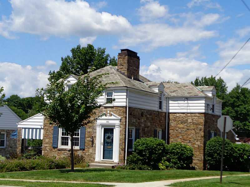 401 Locust Street Indiana, PA 15701 - Photo 1 of 25 Exterior Front.