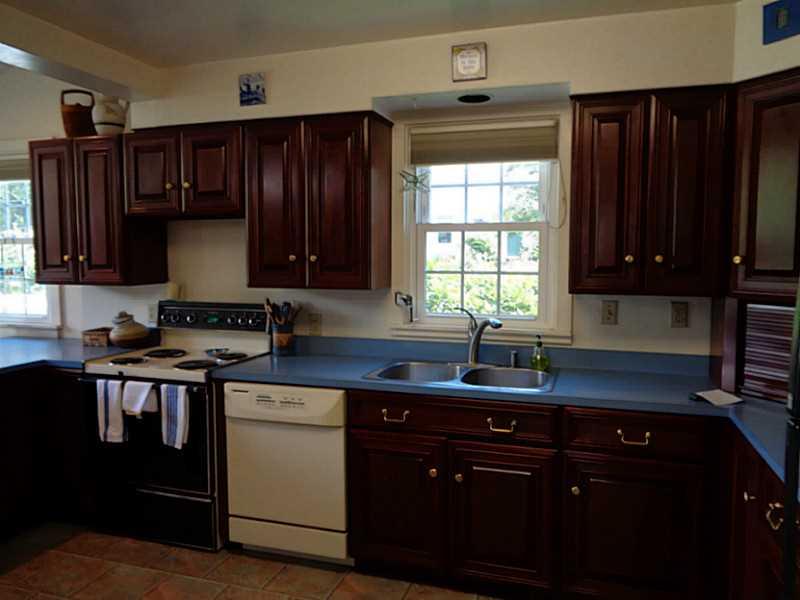 401 Locust Street Indiana, PA 15701 - Photo 20 of 25 Kitchen.