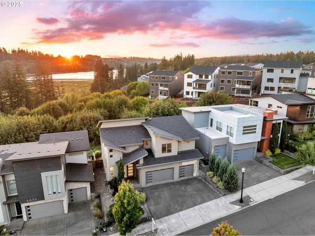 $1,100,000 | 4645 North Adams Street, Camas, WA 98607